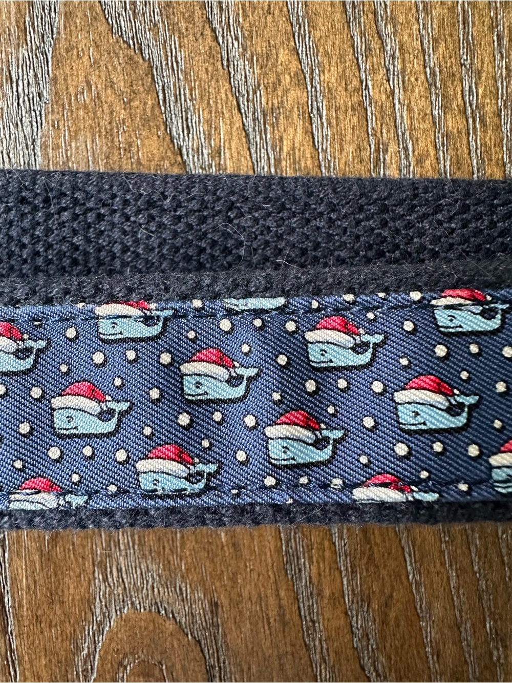 Vineyard Vines Navy Christmas belt